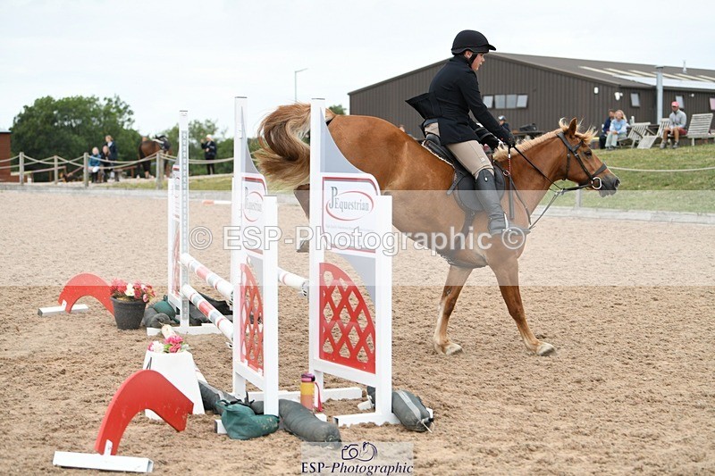 250807-102524-00131 - 70cm Round 1