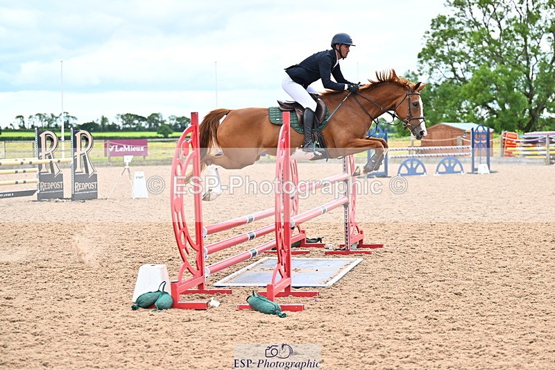 240608A-123314-02303 - Cls 4 Snr Newcomers and 1.10m Open