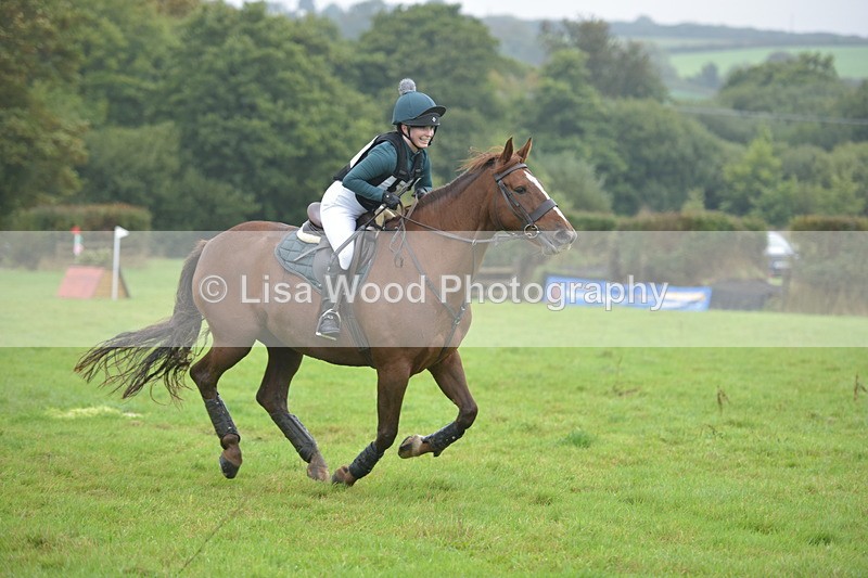 RAY_9817 - Class 2: 70cm: Corner