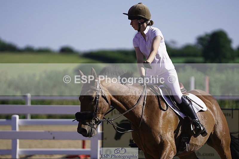 230624A-175106-02851 - Cls 33 1.05m Amateur Quali