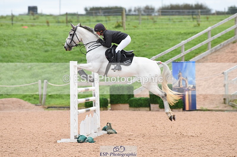 230927A-230900-00458 - Cls 5 Foxhunter & Open