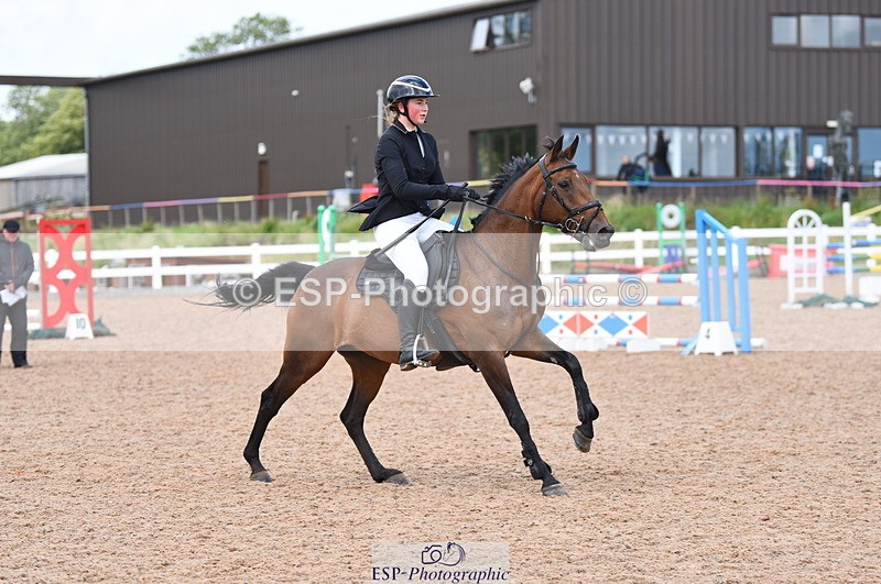 230715A-143952-01347 - Cls 6 Foxhunter & 1.10m Open