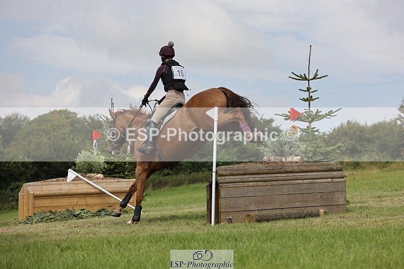 240831A-124159-02956 - 015-Morwenna.Barnicoat-AP.MY.DARLING.CLEMENTINE