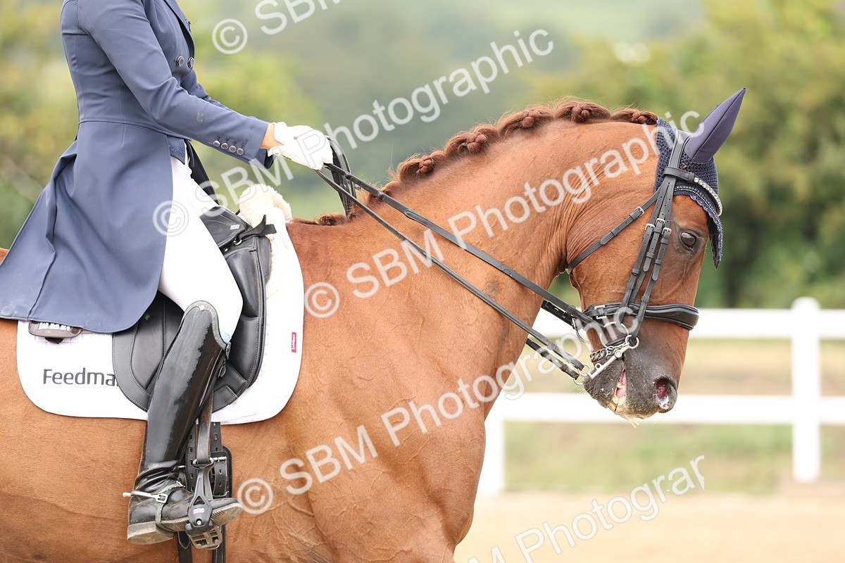 SBM_007507 - Class 9 - FEI INT I - 14.57-15.45