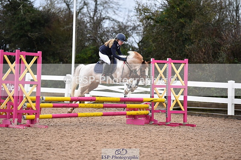 231203A-093914-00027 - Cls 1 Intro 70cm