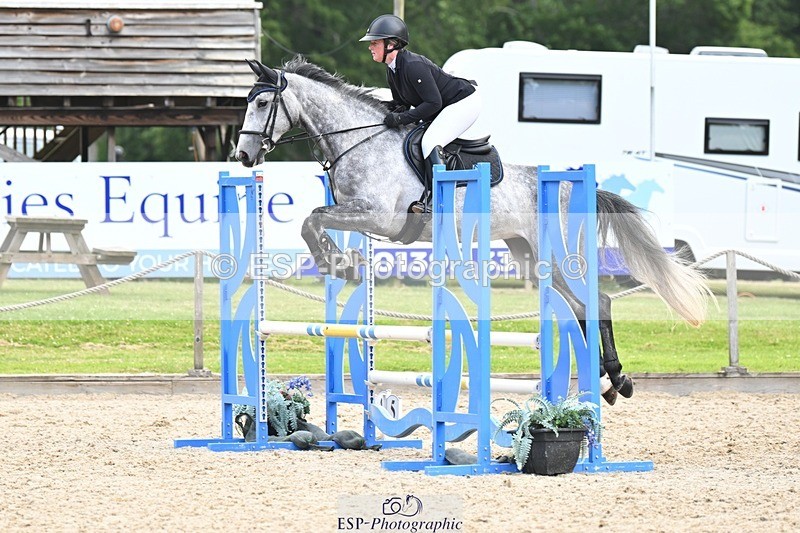 240704-101556-00576 - Cls 6 British Novice and 90cm Open
