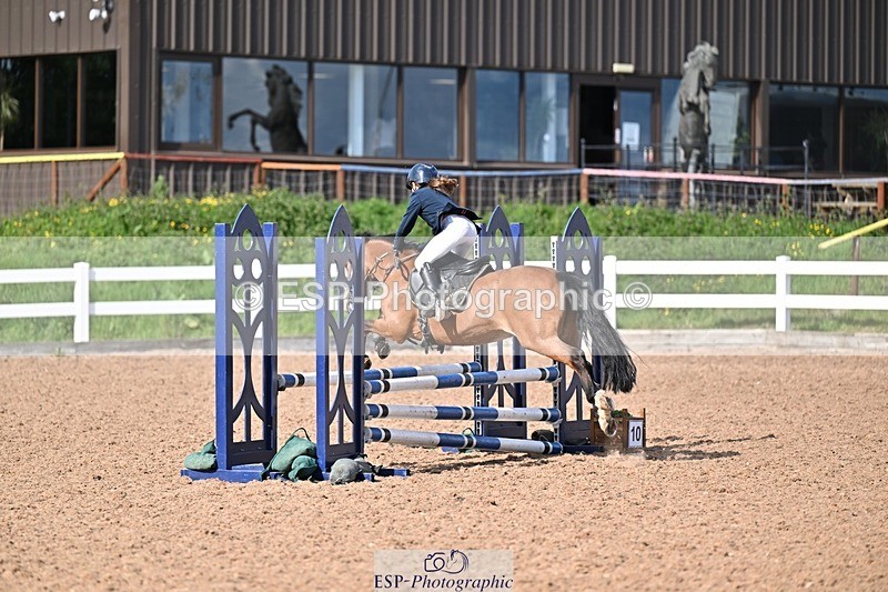 260512-170929-00307 - 70cm Classes