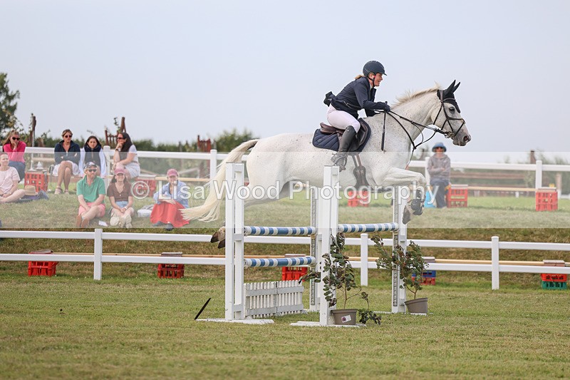 3E7A0989 - Class D: Showjumping Senior Newcomers/1.10m open