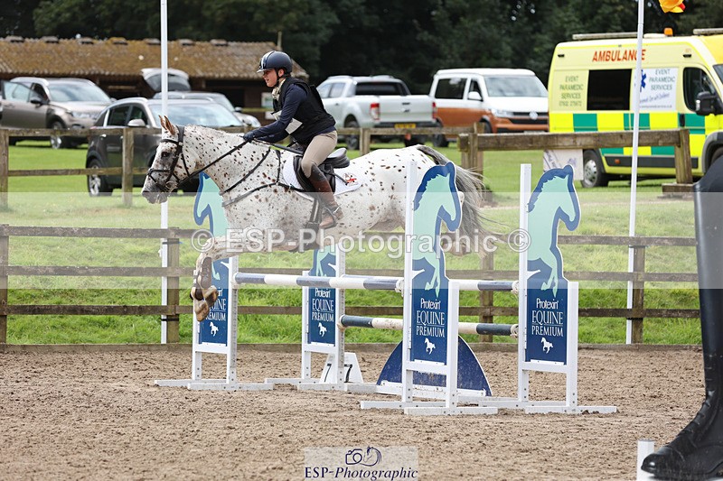 240804-122929-13221 - 469-Neha_Walker-SPOT_ME