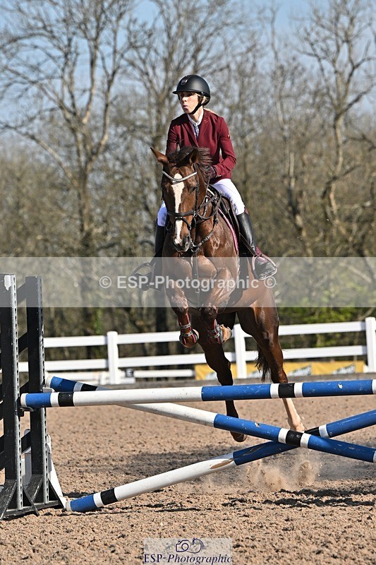 250409-095009-00043 - Clear round, Brit Nov & 90 open