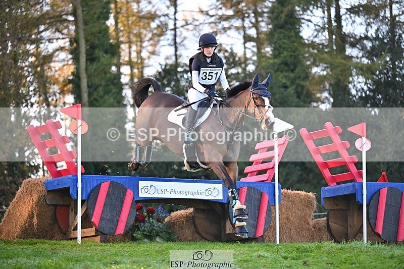 241026-093637-11012 - 351-Grace.Gillard-INDI