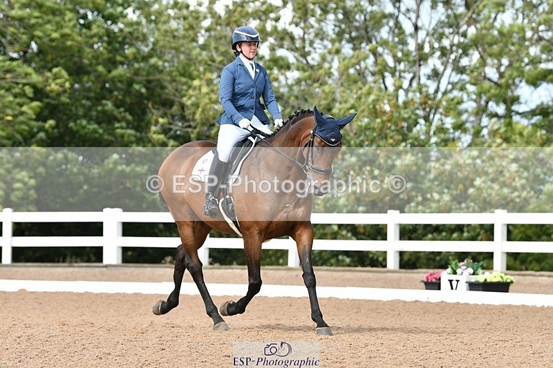 250906-124550-02795 - 087-Lauren.LanikSew.N.Sew