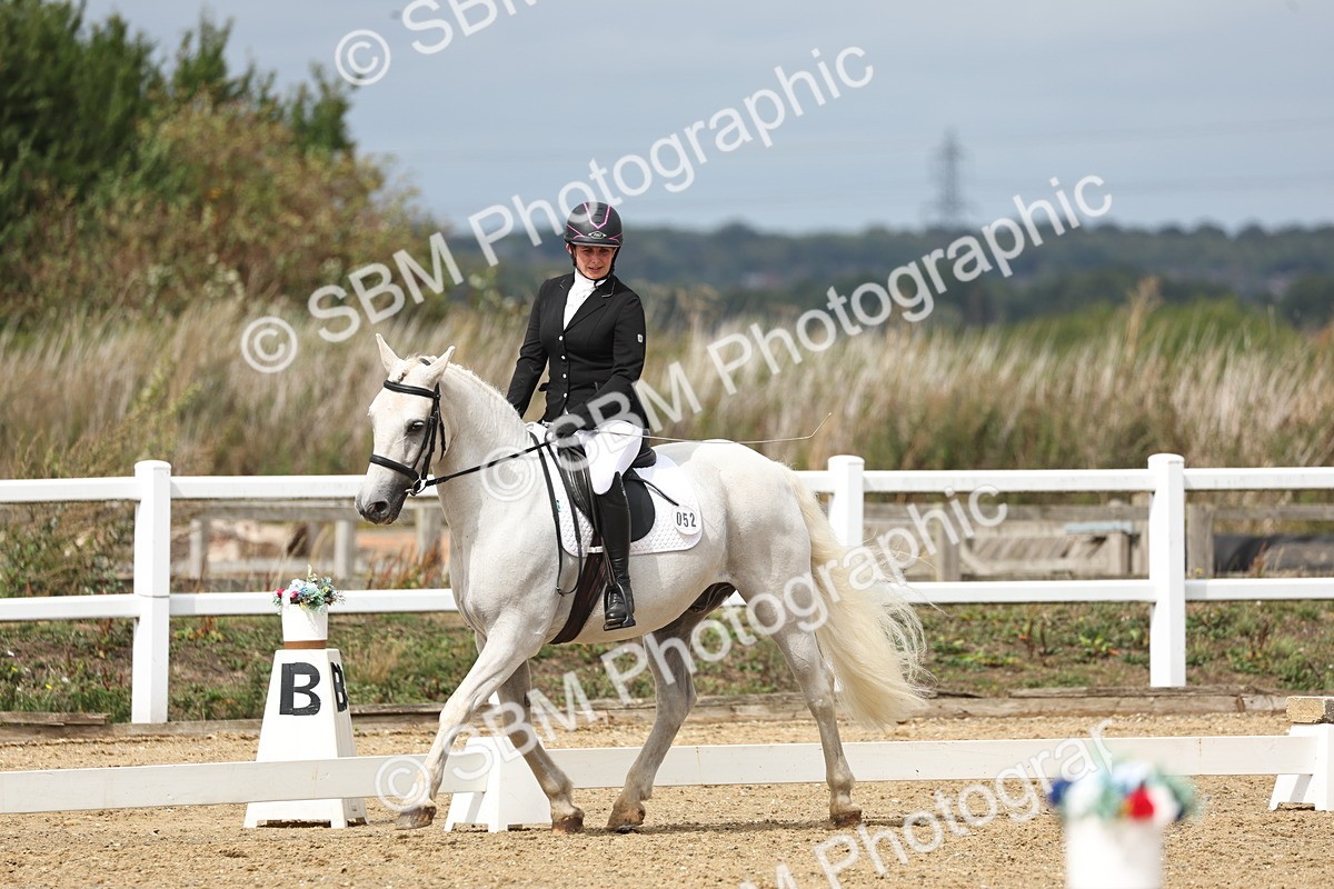 SBM_002616 - Class 7 - Novice 2 Warm Up