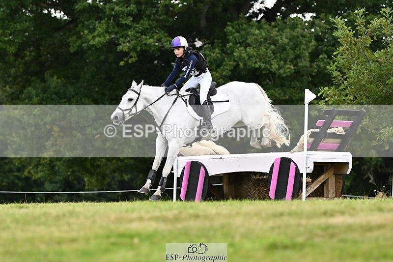 240825X-142951-35022 - 80cm XC 14.30 to 15.30