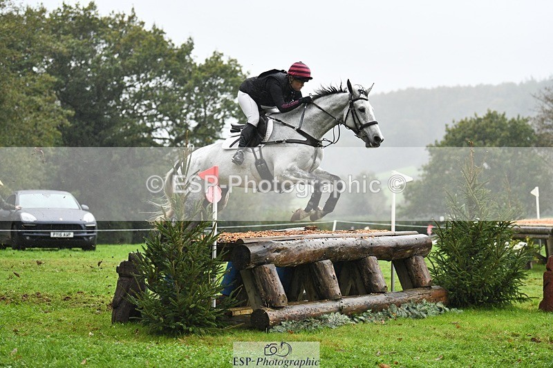 231021-102853-14162 - 630-ST.TROPEZ-Lizzie.Luxton-SC+XC