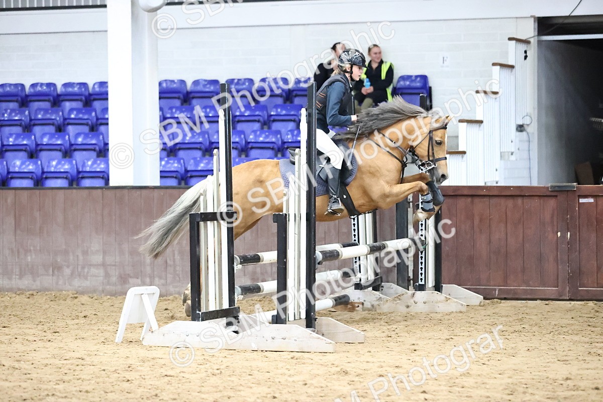 SBM_001342 - Class 5 - Henlow Veterinary Hospital 70cm