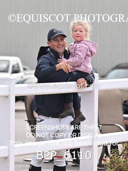 BPP_6110 - CANDIDS