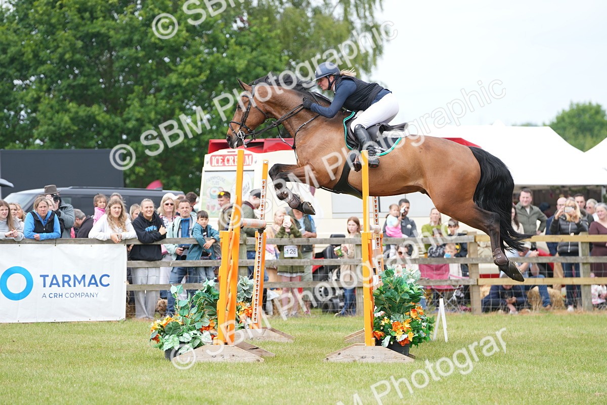 SBM_06489 - Class 202 - National 1.40m Open