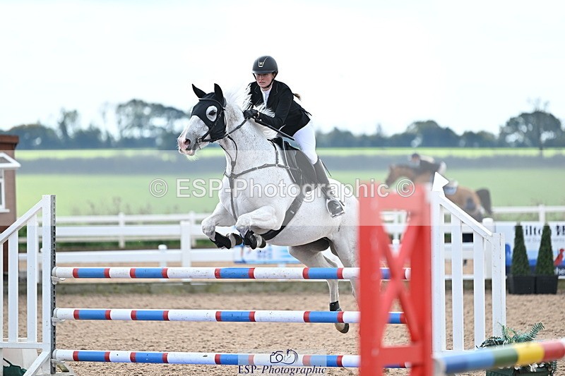 241004A-124357-02037 - Fri 09 95cm Amateur Quals