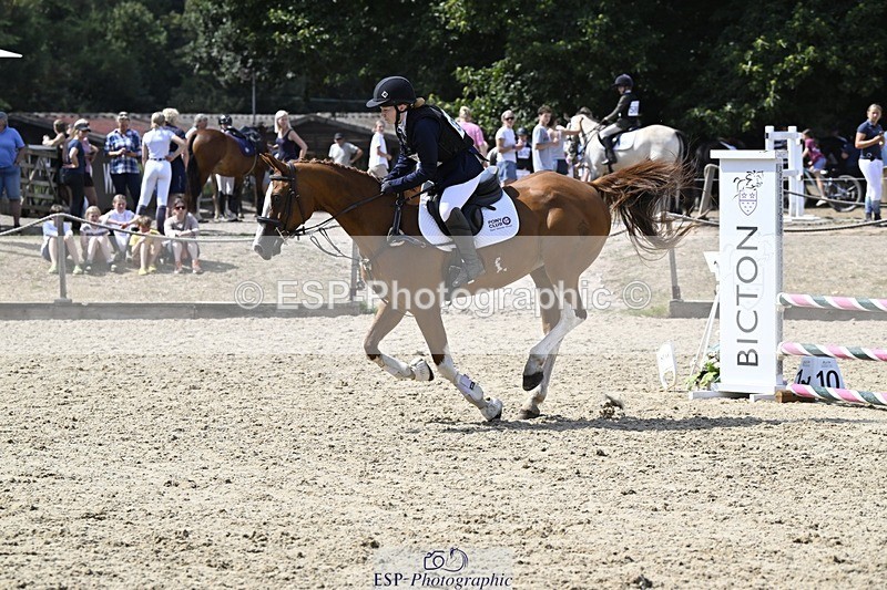 250823A-134327-30589 - PC70 Jump Off