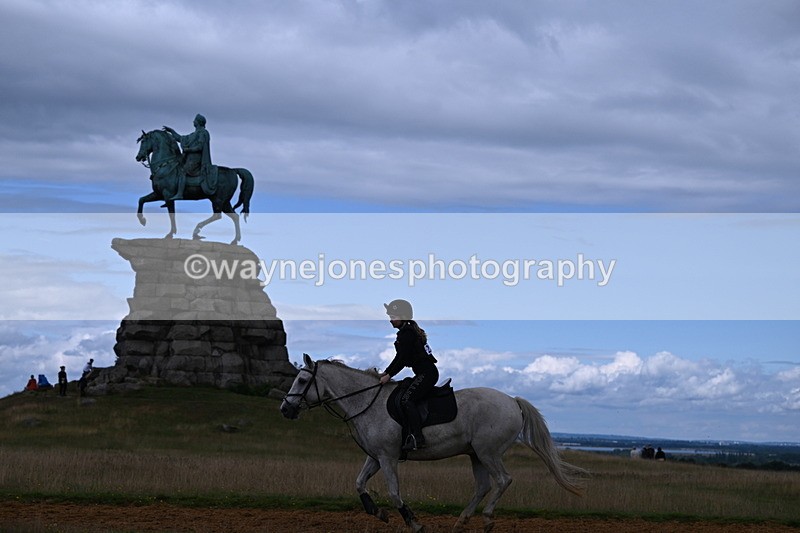 DSC_8659 - Time at Statue 13:52 to 14:33