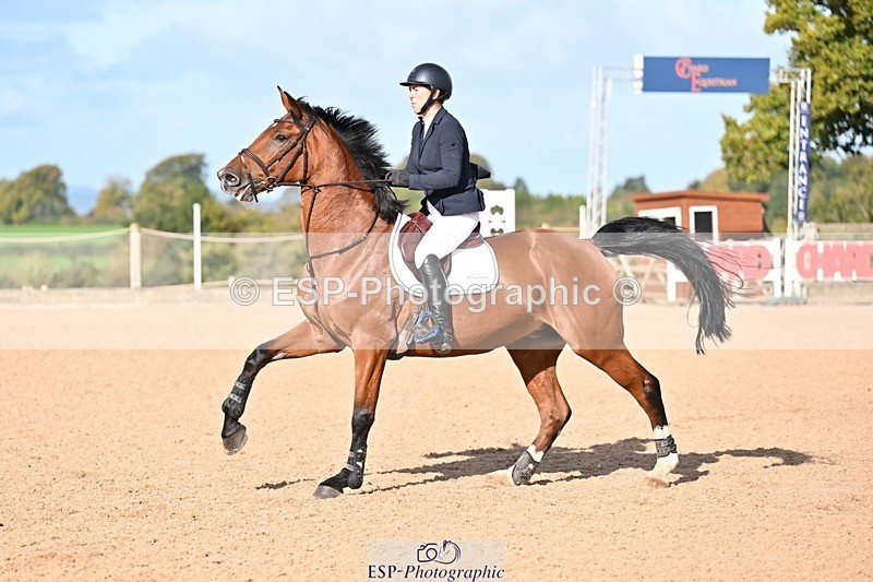 251005-103308-02793 - Cls 15 Foxhunter and 1.20m