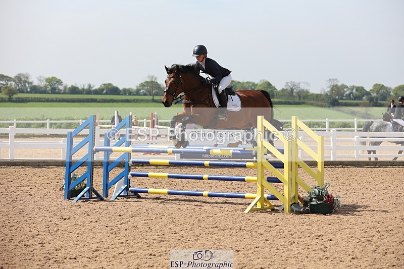 240510A-104033-05842 - Cls 14 Discovery and 1m Open