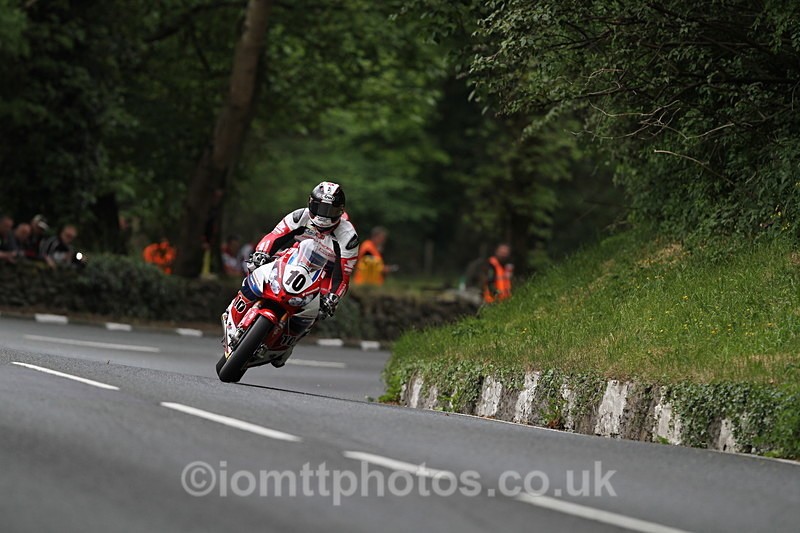 PR154422 - Superbike TT