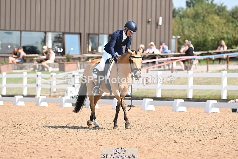 250816-120504-04419 - 060-Felicity.HendySheepcote.Champion.Star