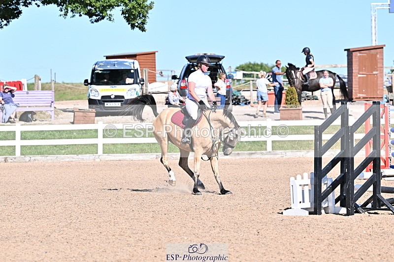 250708A-170716-00192 - 70cm Classes