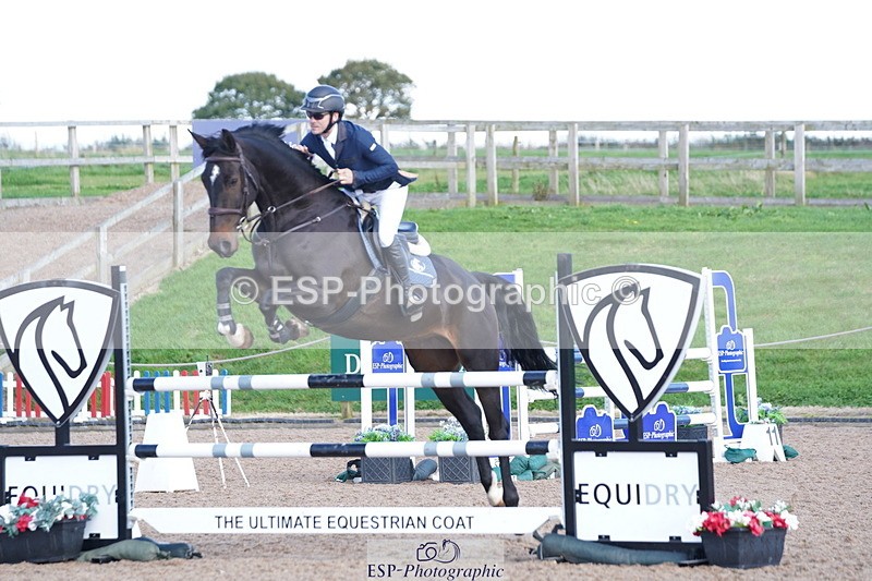 241005A-142002-04941 - SAT Cls 11 Snr Newc & 1.10m Open