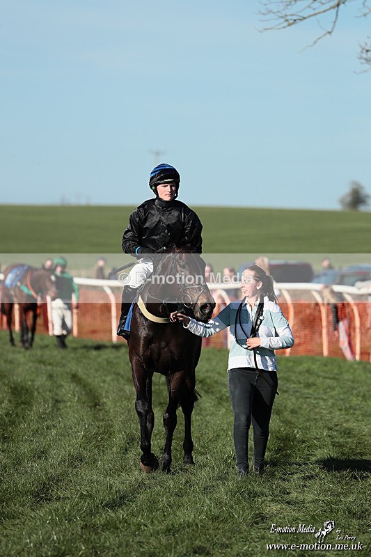 PtP 210326 1104 - VWH Cirencester Races 21/03/26
