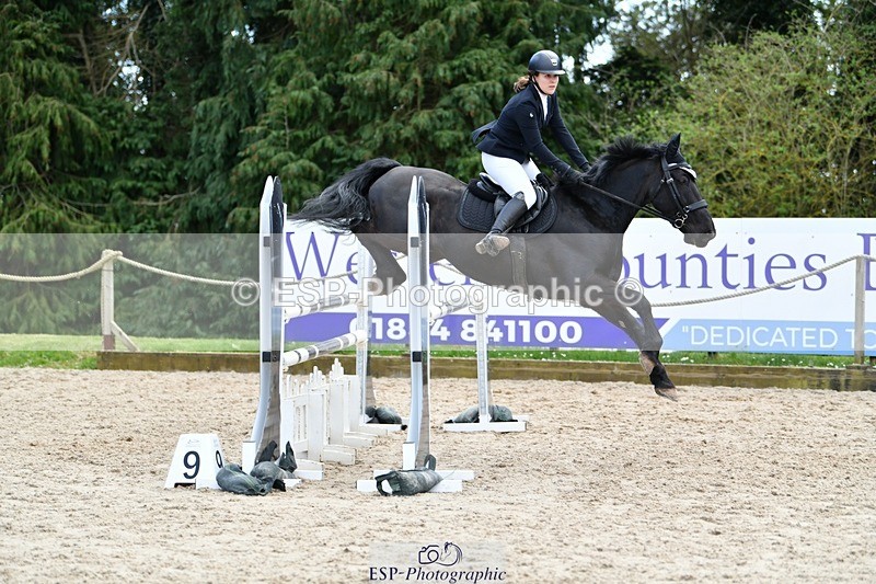 240324-124637-02669 - Cls 9 Snr 1.05m Open