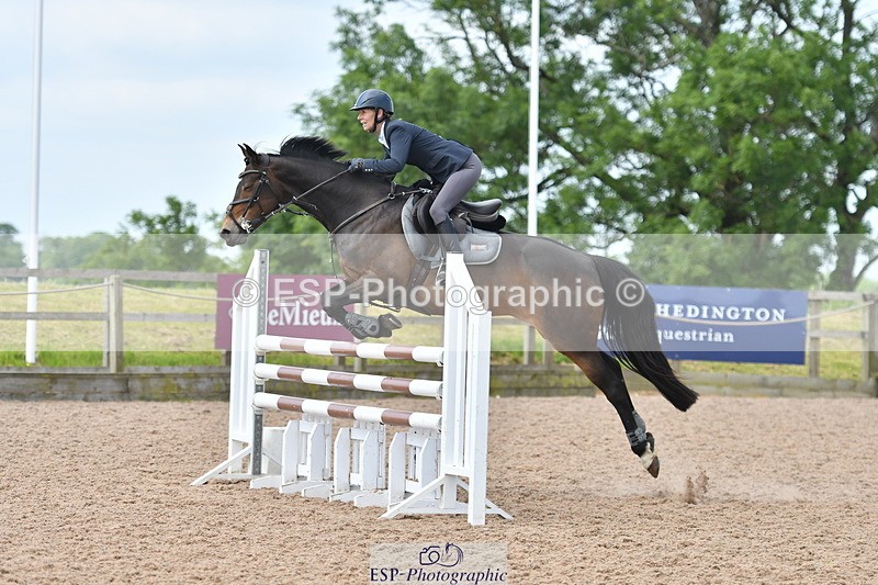 240609A-110750-04423 - Cls 17 Snr 1.05m Open