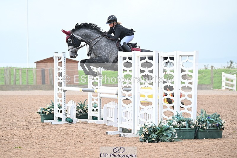 231013A-103742-01252 - Cls 7 Discovery & 1m Open