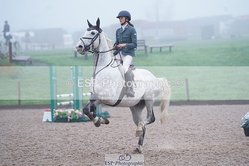 241006A-090302-05319 - Cls 15 A&B Brit Nov & 90 Open