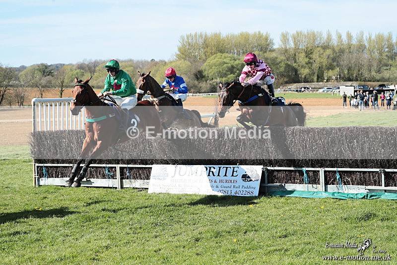 PtP 060426 417 - Paxford Races North Cotswold Easter Mon 06/04/26