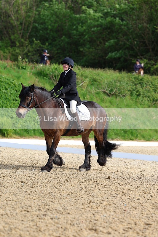 3E7A3313 - Class 2: INTRO B- INTRO 3 2024