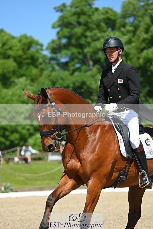 230526-113158-05777 - 468-FARNDON-Tom_Jackson-DR