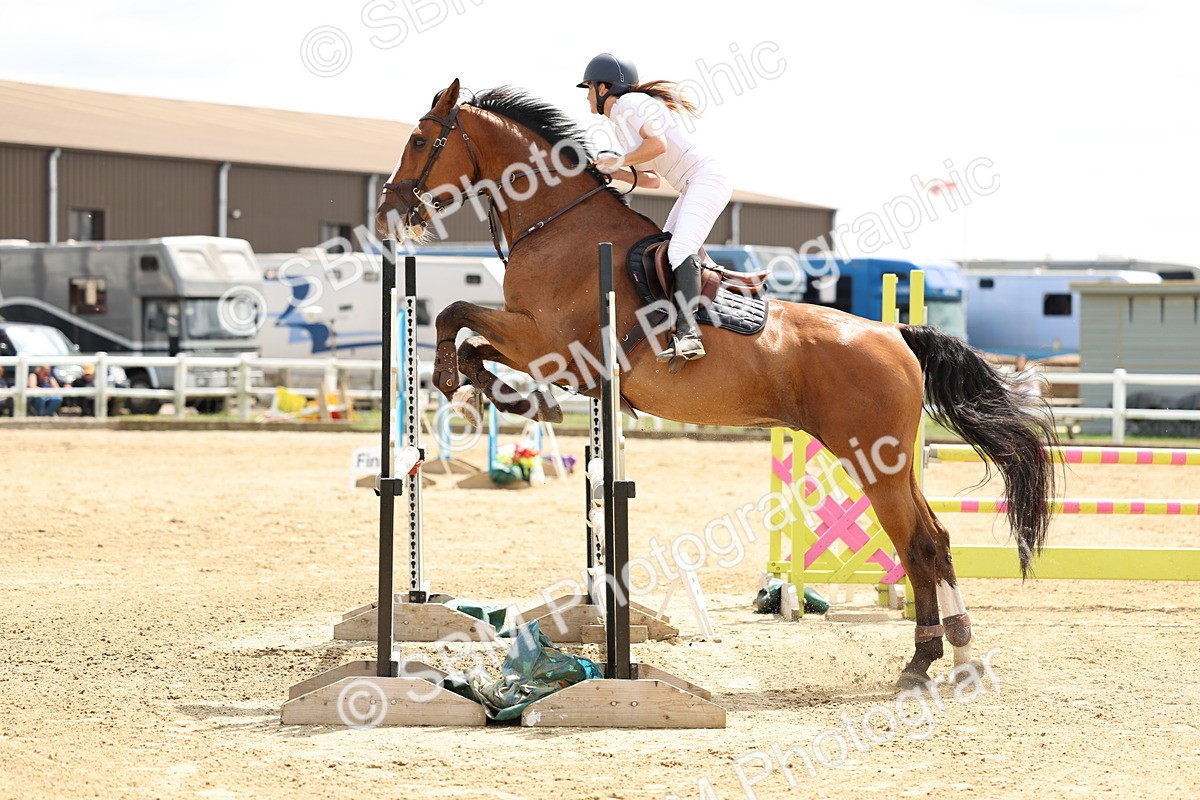 SBM_005195 - Class 18 - Senior 1.05m Open