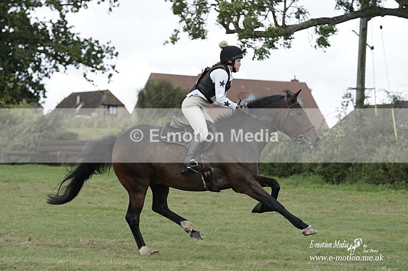  WWHT 031021 3213 - Intermediate (0.90m)  03/10/21