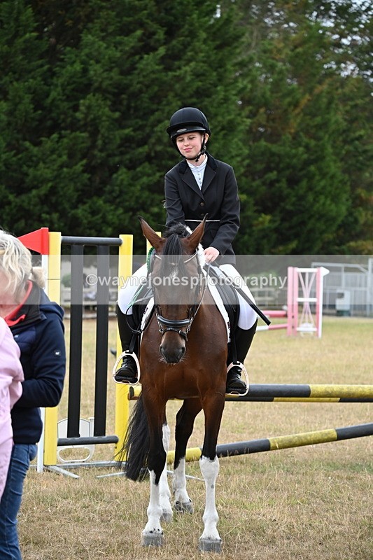 WJ6_0449 - Class 13 Novice Jumping 60cm