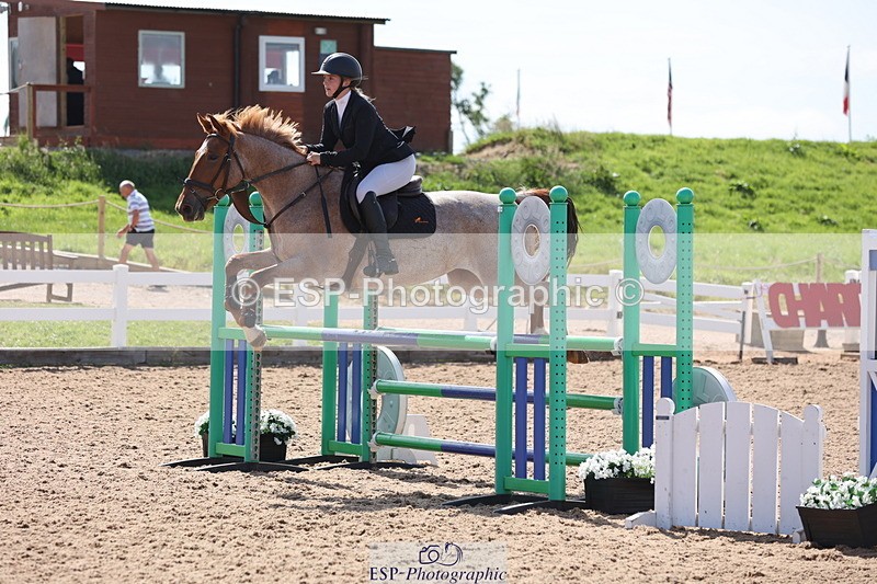 240629A-101923-04062 - Cls 17 Discovery and 90cm Open