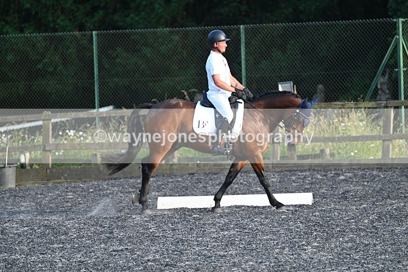 WJ7_0216 - Time 19:22 to 19:36