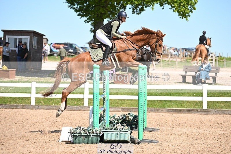 250510-143920-11789 - Cls 23 1.05m Amateur Quali