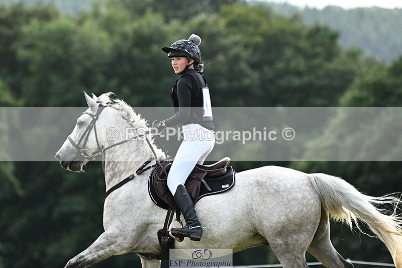 240825X-150043-35566 - 80cm XC 14.30 to 15.30