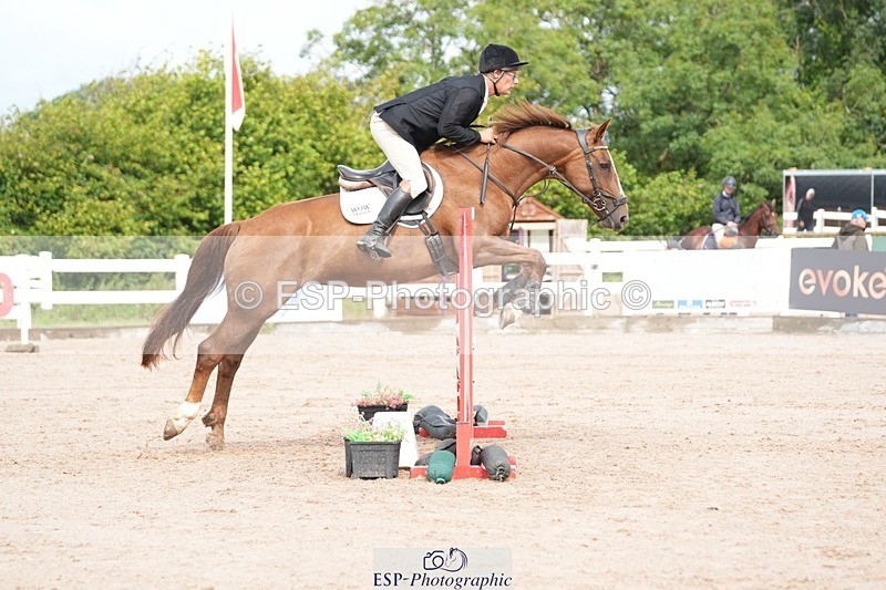 250731-103250-01395 - Cls 08  85cm Nat Am Qual