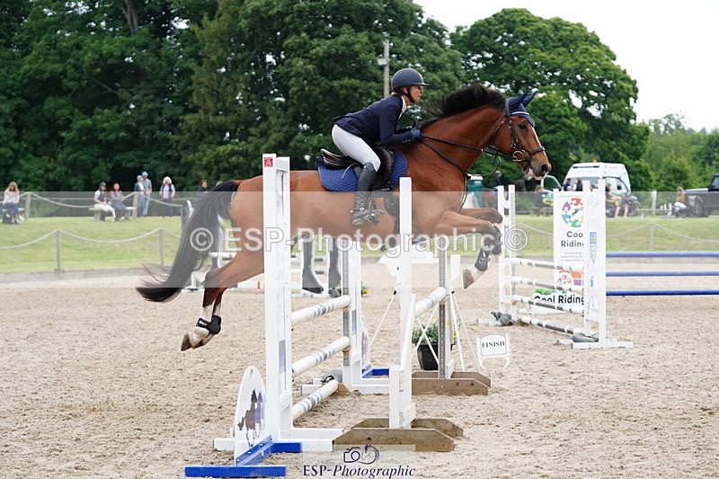 250613A-131930-01601 - Cls 12 95cm Amateur Quali