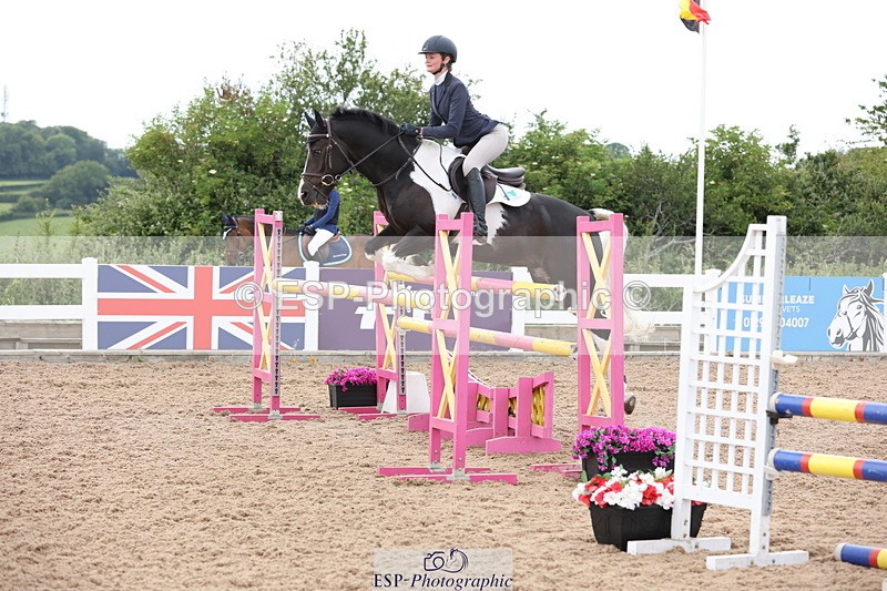 240630A-164738-15352 - Cls 33 Foxhunter and 1.10m Open