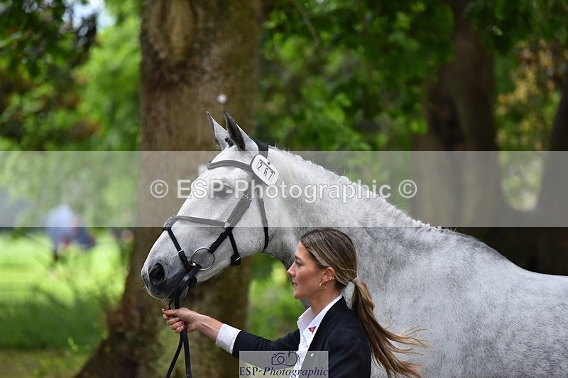 240522-164258-01106 - 267-VAN_KAUNITZ-Jemima_Howden